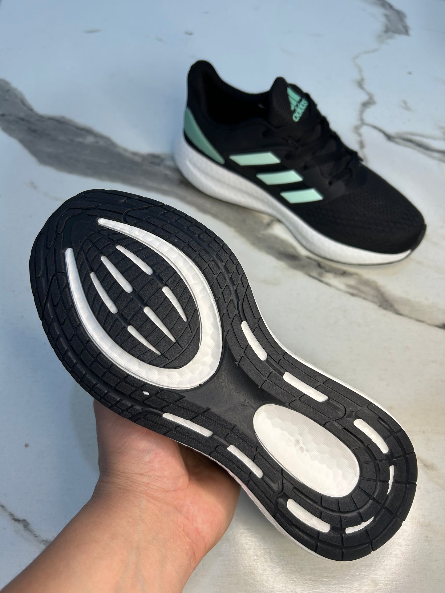 ADS Ultra Boost